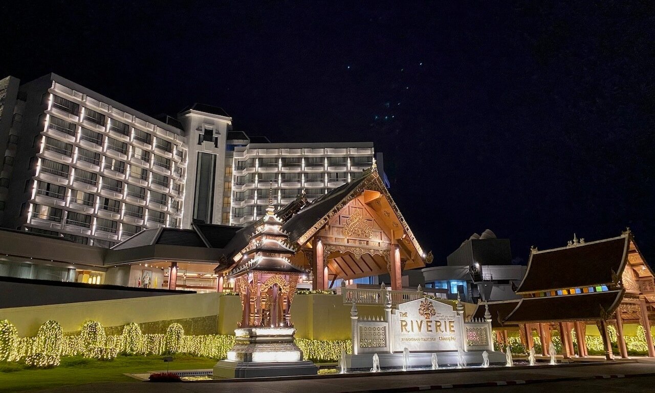 Great rooms, family friendly amenities, and a stellar view—even affordable restaurants. The Riverie is one of our favorite places we've stayed.